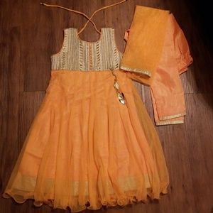 🔥NWT Light Orange Indian Paki Salwar or Churidar